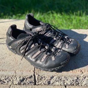 Tsubo lace up shoes